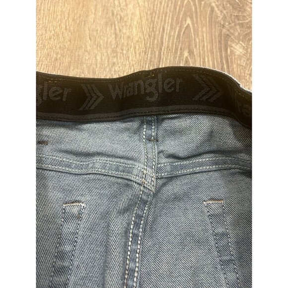 Wrangler Jeans Women's Size 34×30 Straight Leg Outdoor Denim Blue - Picture 3 of 7